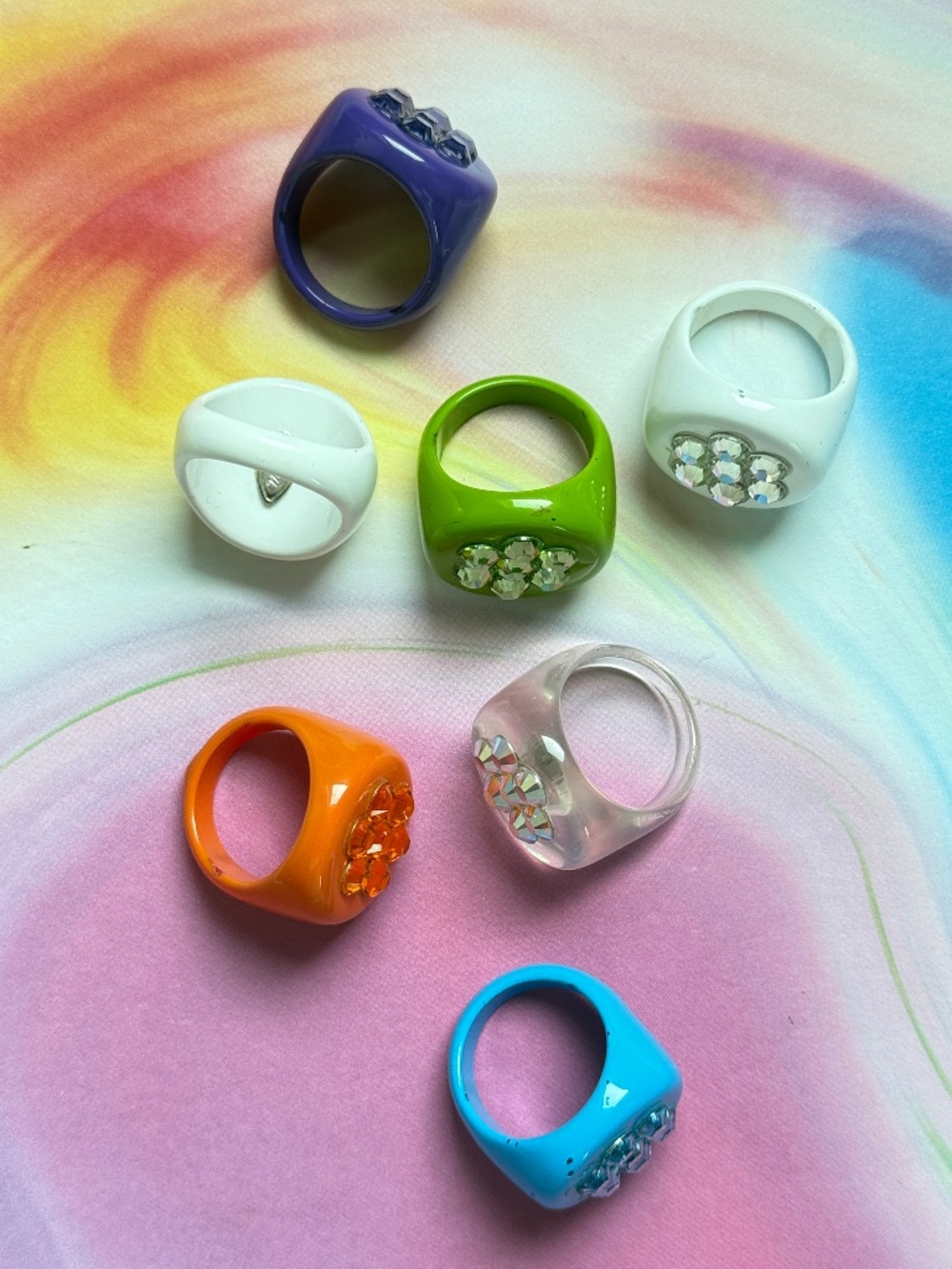 LOT of 7 MOA Paris Chunky Resin Rhinestone Rings Y2K Retro (7)